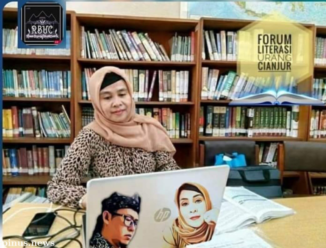 Linieritas Literasi dengan Demokrasi