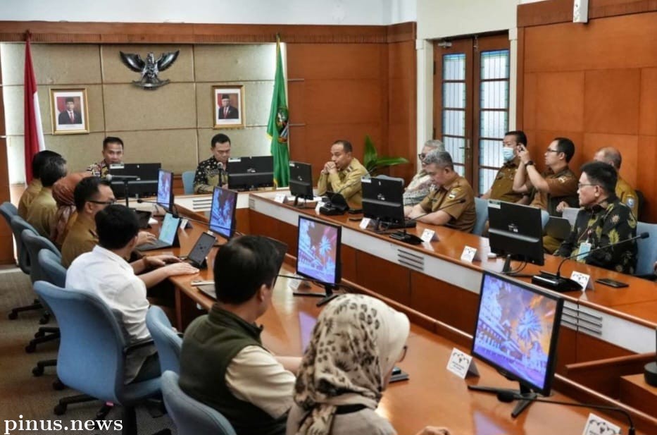 Bey Machmudin: Jabar Masif Lakukan Pemberantasan Sarang Nyamuk