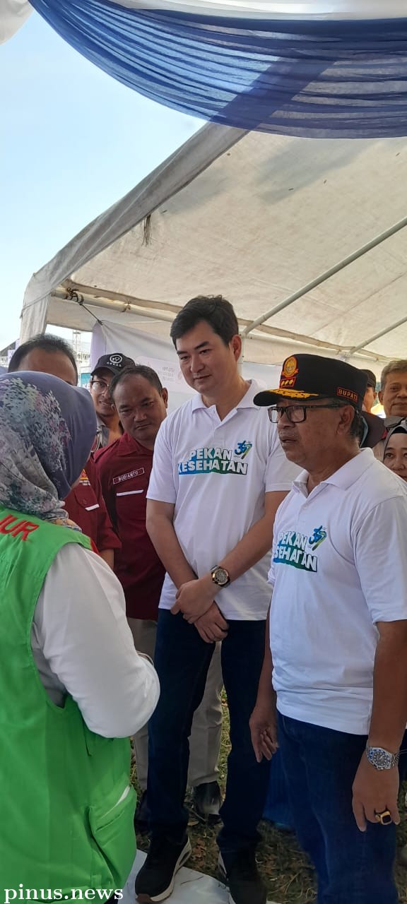 Bupati Herman Suherman dan Kadis Dinkes Cianjur Yusman Faisal Hadiri Giat Pekan Kesehatan