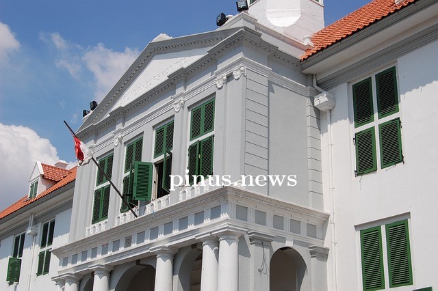 building-598975_640.jpg